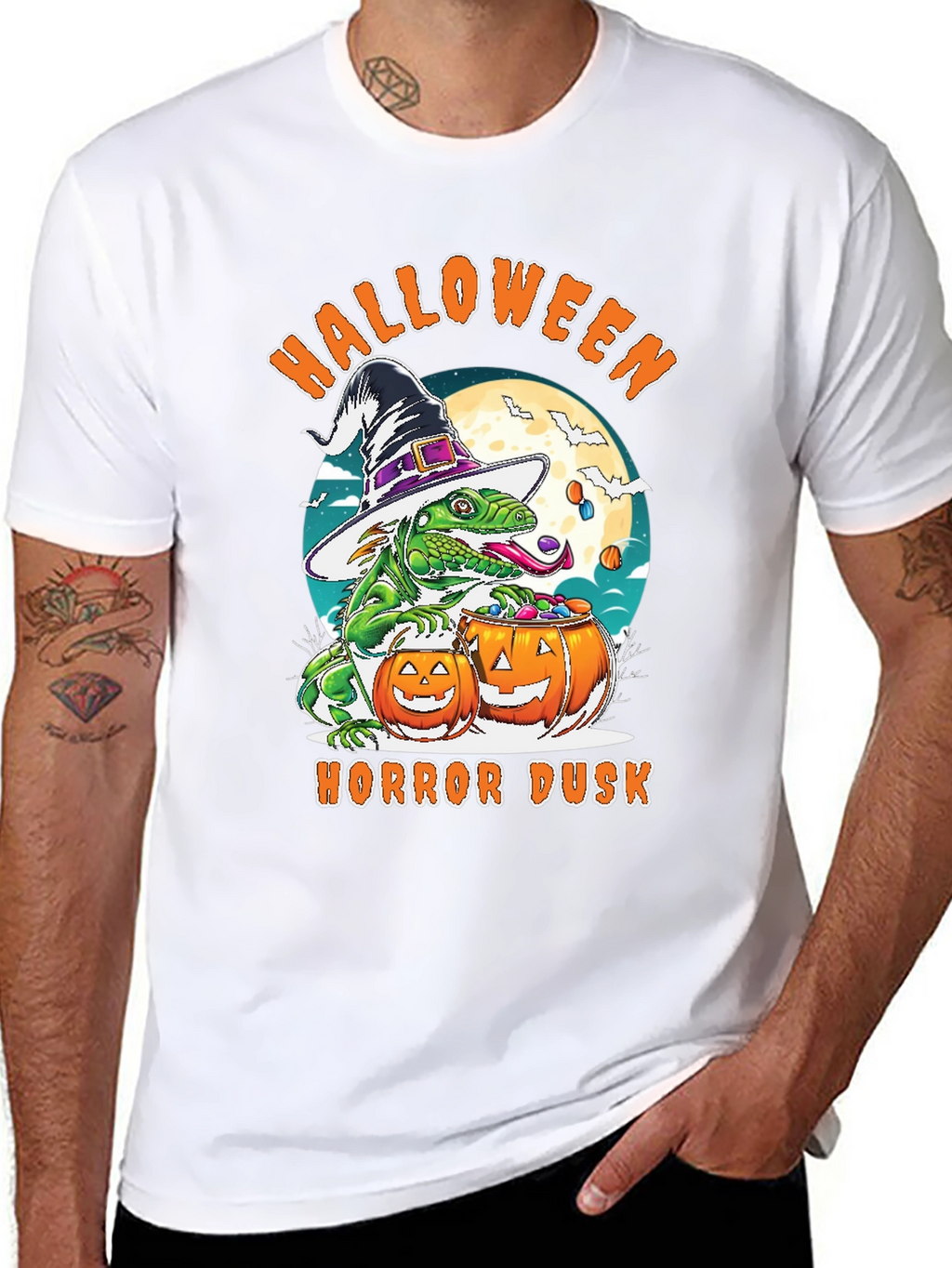 Halloween Lizard T-Shirt: Horror Dusk Design