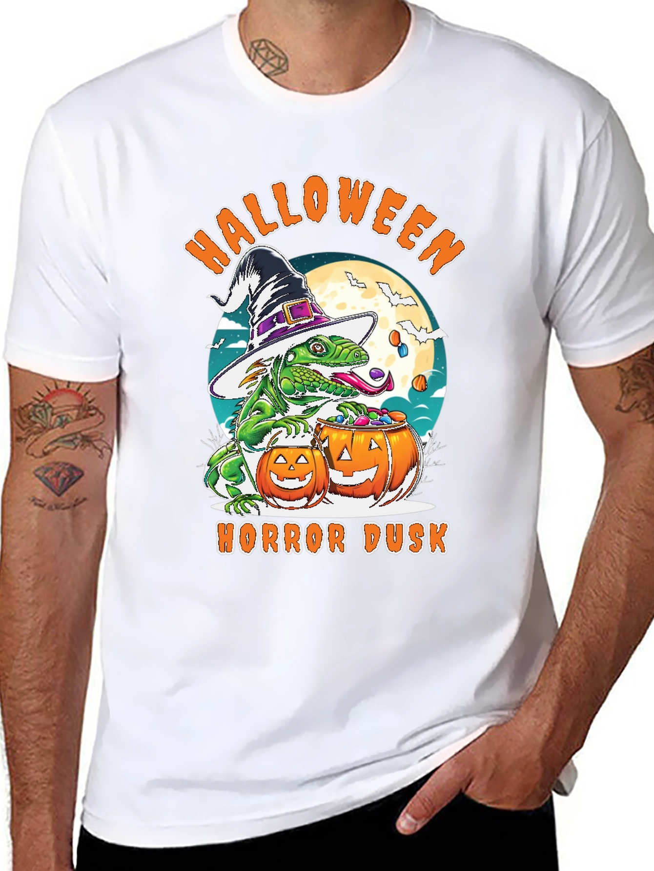 Halloween Lizard T-Shirt: Horror Dusk Design