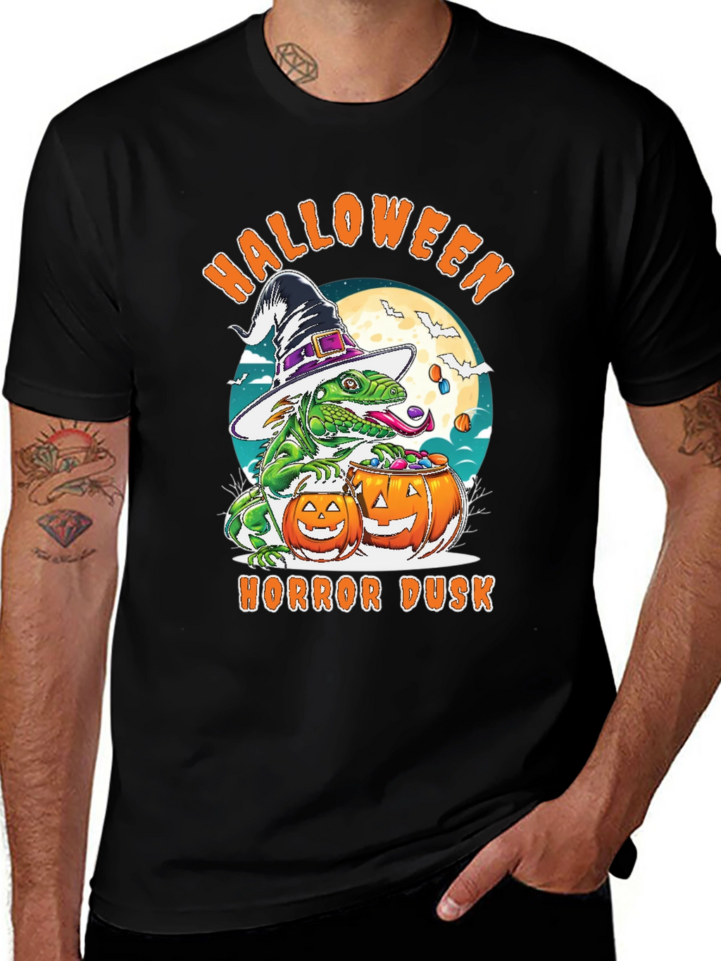 Halloween Lizard T-Shirt: Horror Dusk Design
