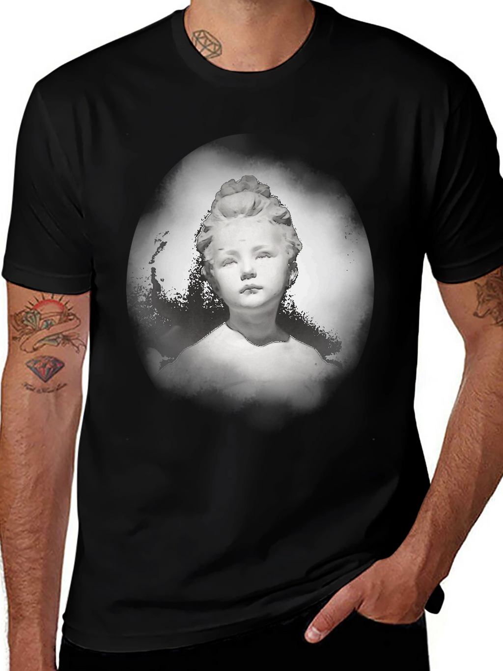 Statue Portrait Graphic Tee - Stylish Black T-Shirt