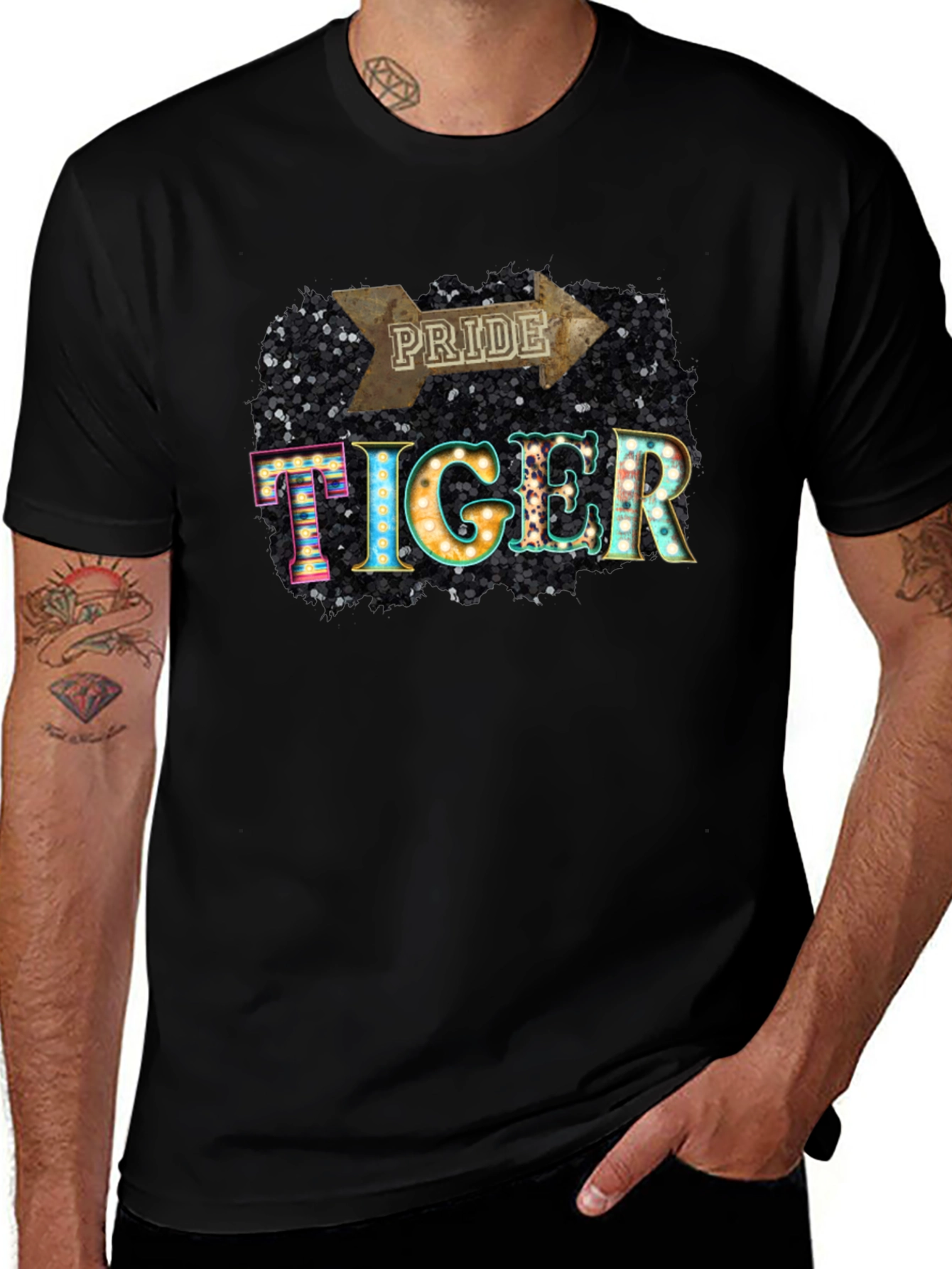 Pride Tiger Graphic Tee - Stylish Black T-Shirt