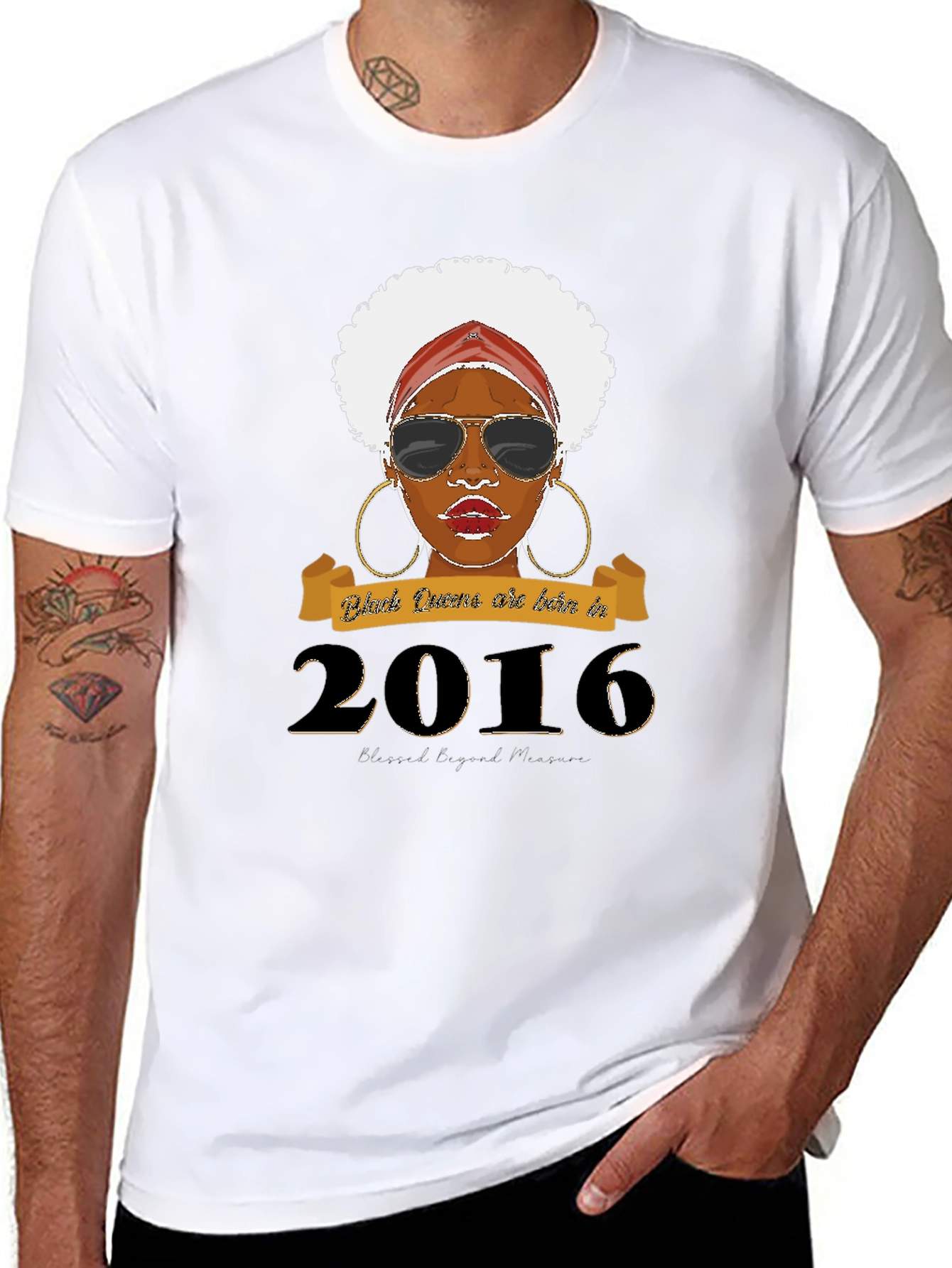 Black Queen Born in 2016 T-Shirt