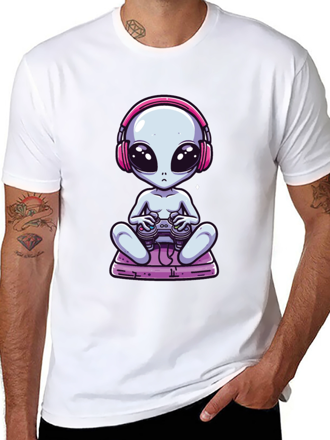 Alien Gamer T-Shirt - Black Cotton Tee