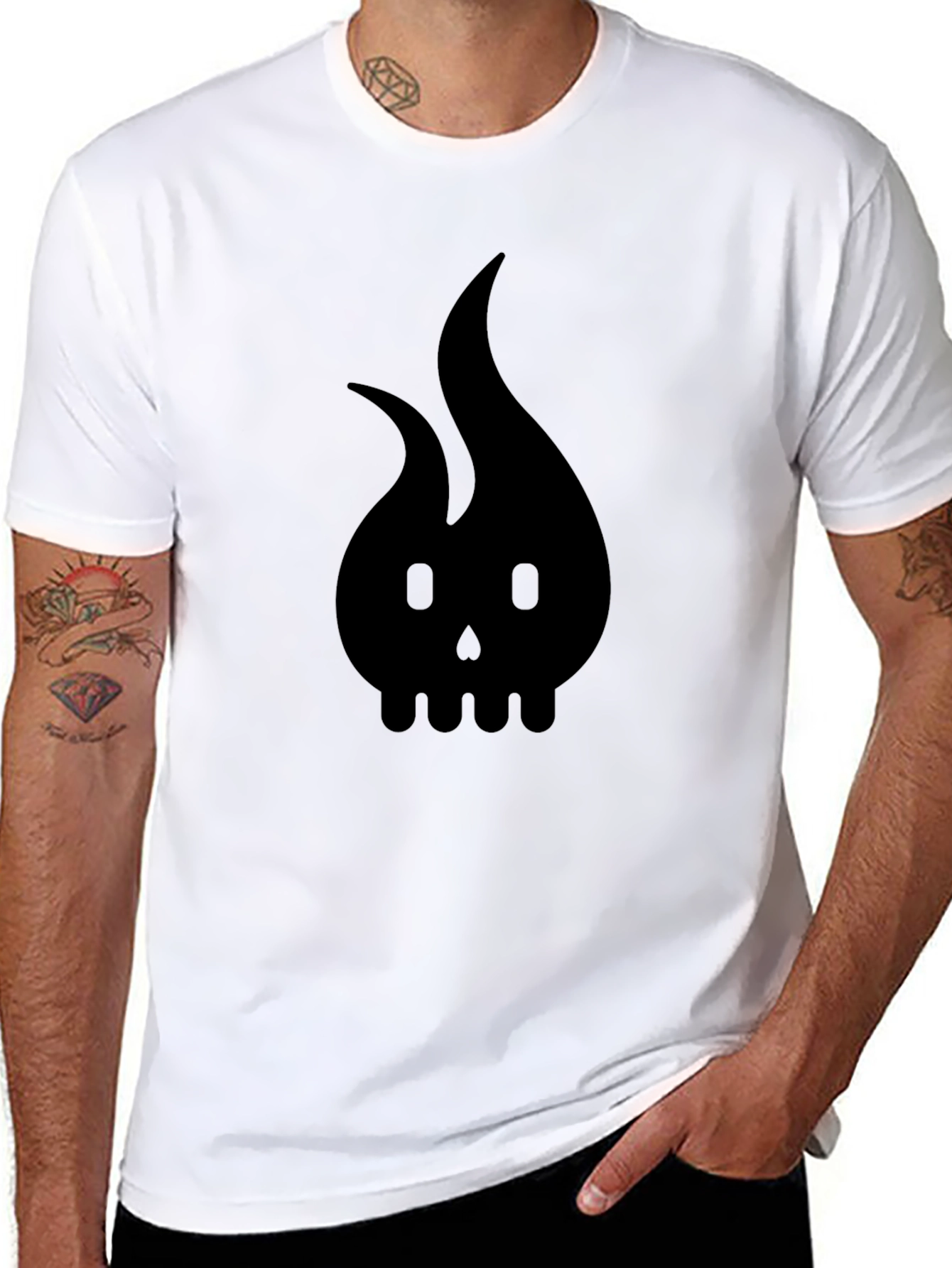 Flame Skull Graphic Tee - Bold Black T-Shirt