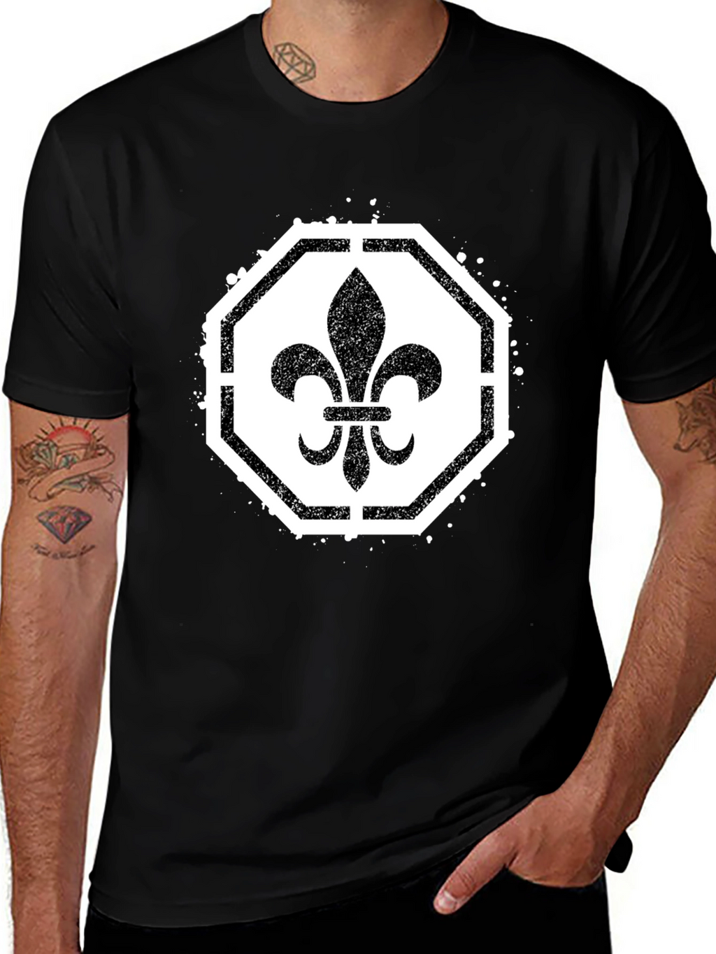 Fleur-de-lis Graphic Tee - Classic Style