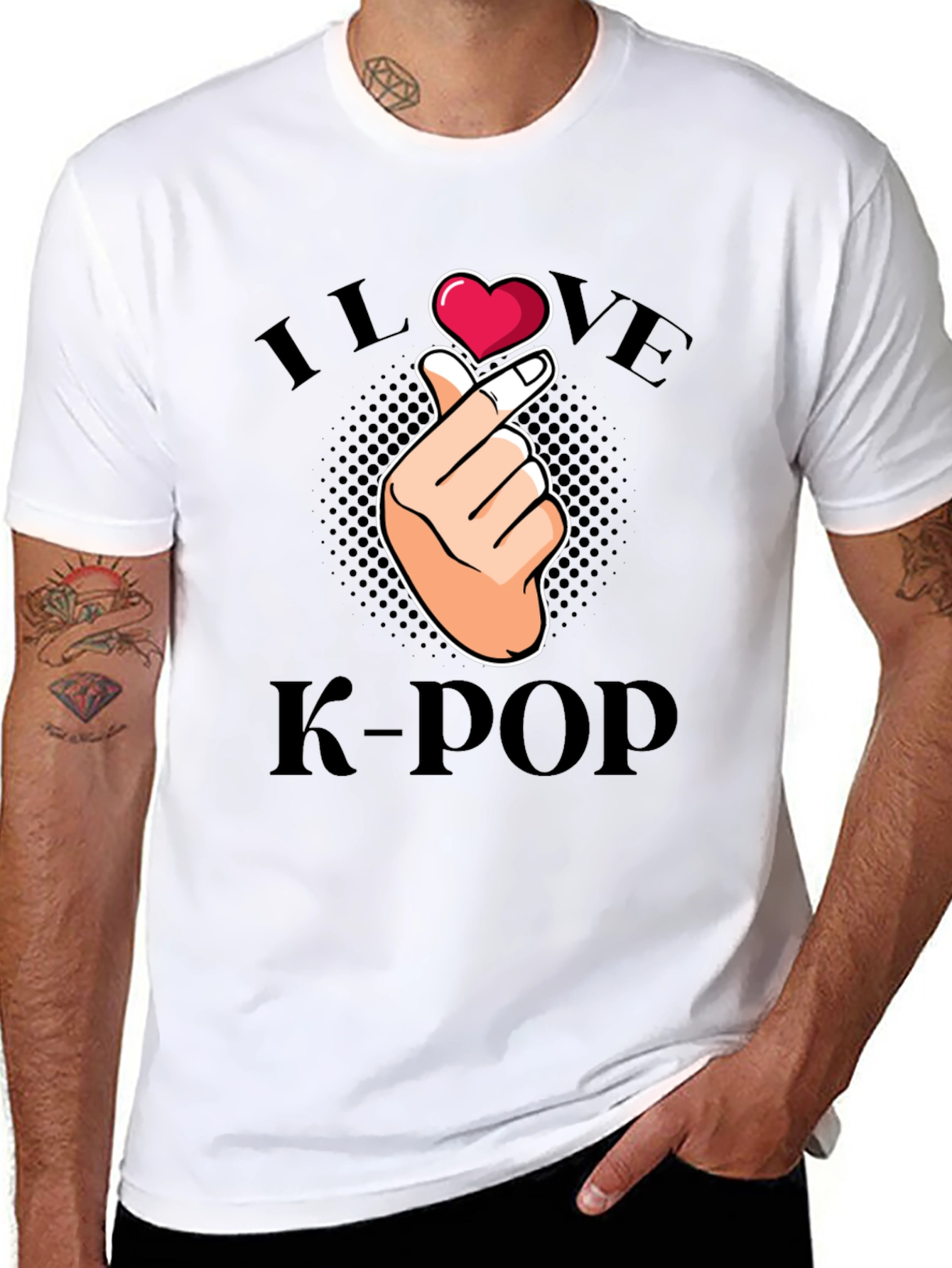 I Love K-Pop Finger Heart Graphic Tee - Black